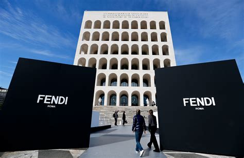 quadrato di fendi roma